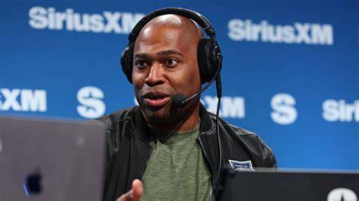 How much money does Shaun t make?