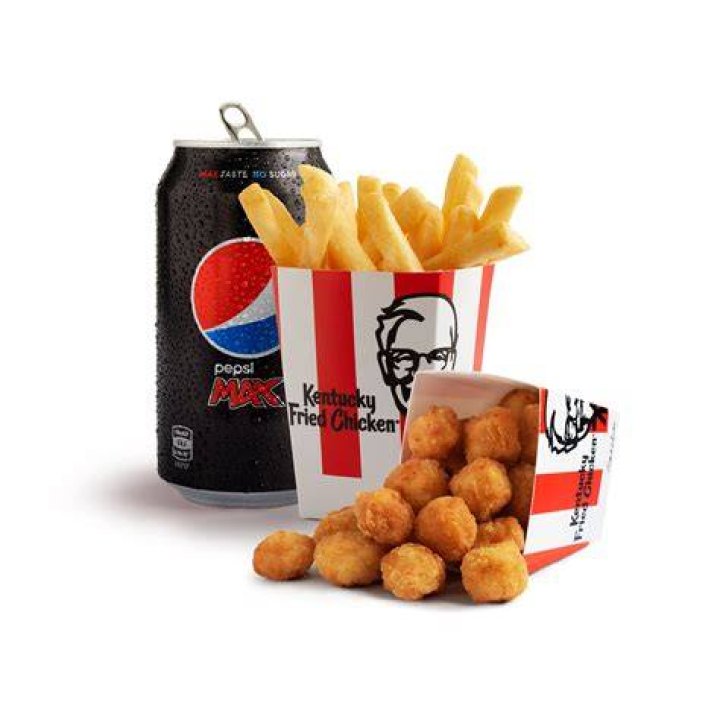 How much popcorn chicken is in the popcorn chicken box at KFC?