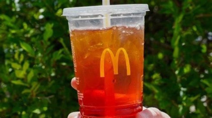 How much sugar is in a McDonalds sweet tea?
