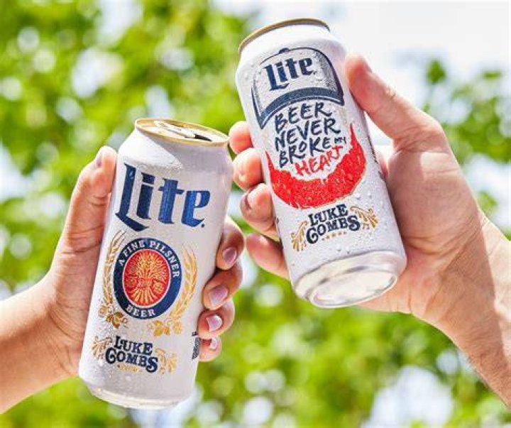 How much sugar is in a Miller Lite?