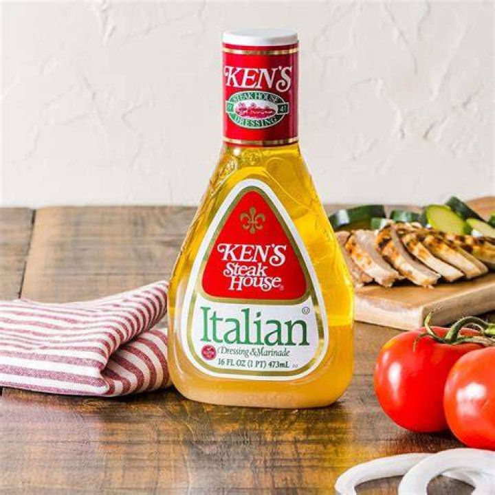 How much sugar is in Ken’s Italian dressing?