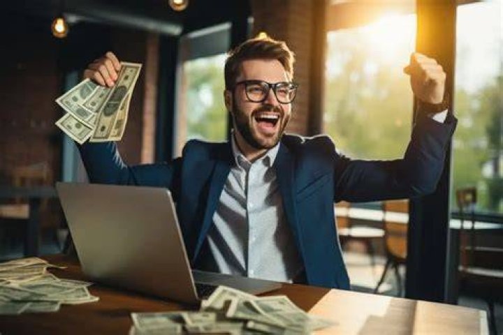 How often do you get a raise at Amazon Fresh?