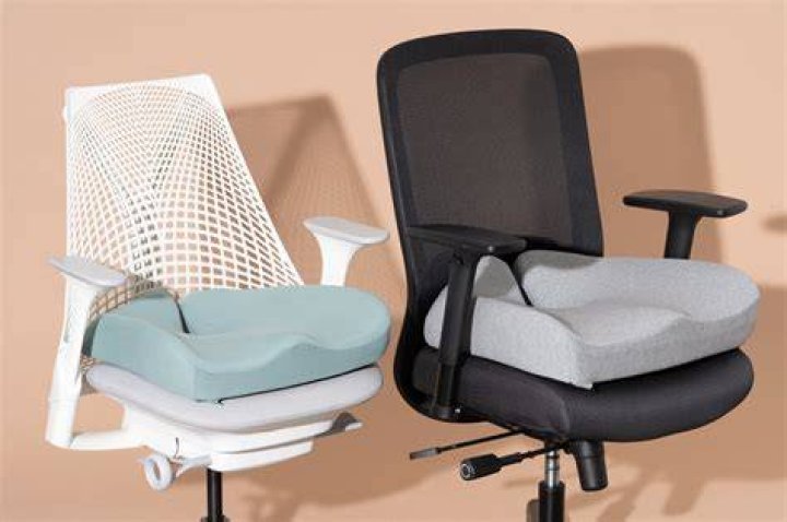 How thick should seat cushions be?