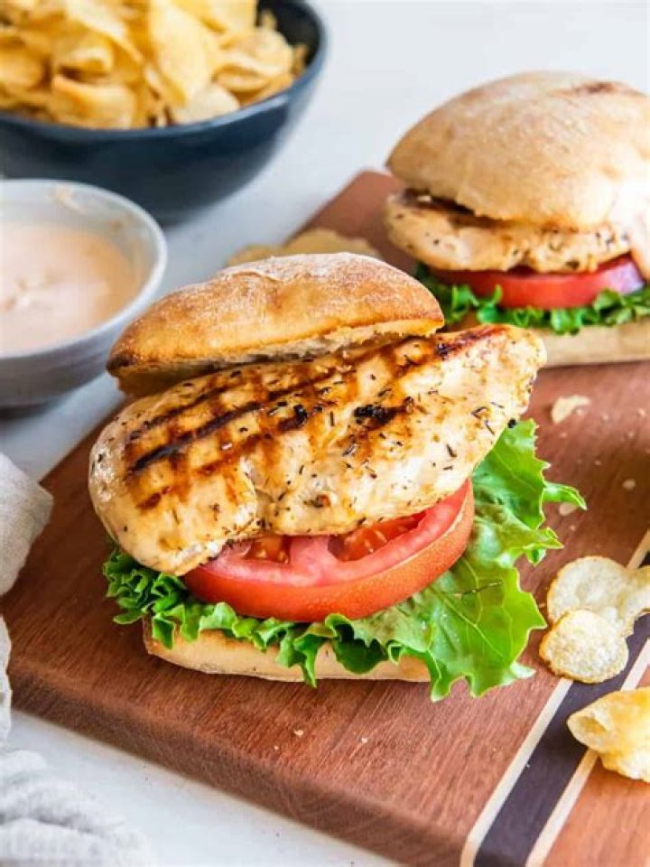 Is a grilled chicken sandwich good for you?
