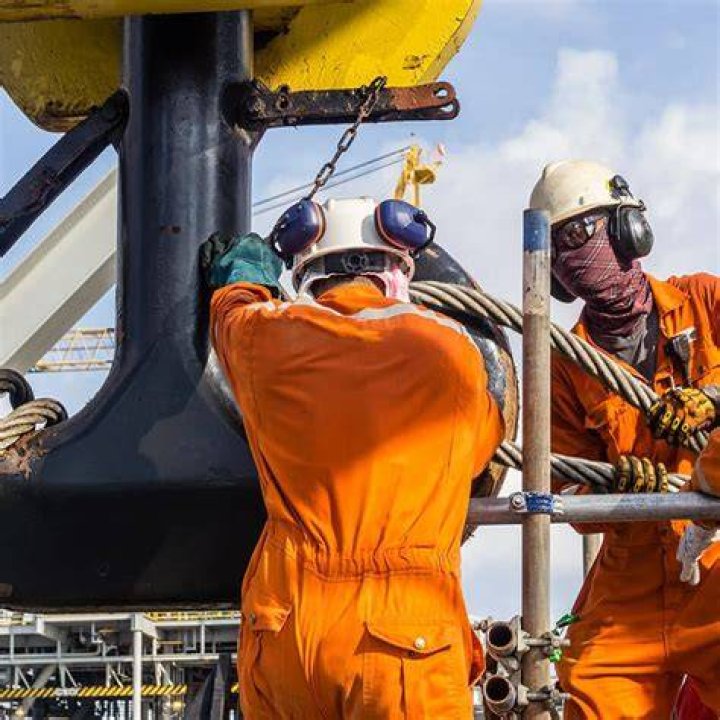 Is a lifting platform necessary?