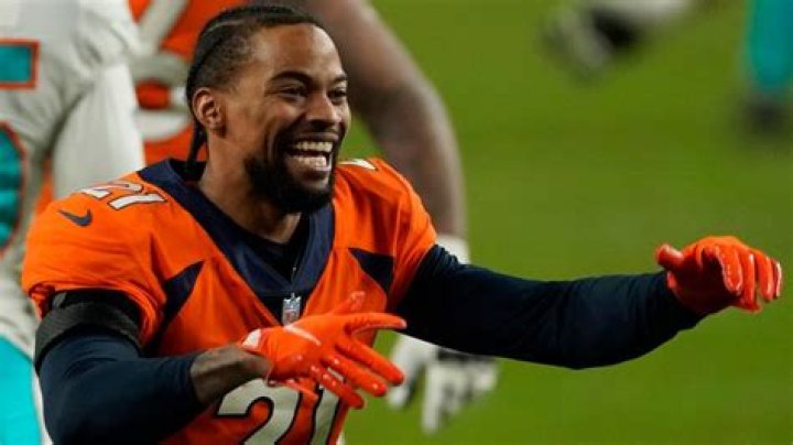 Is AJ Bouye good?