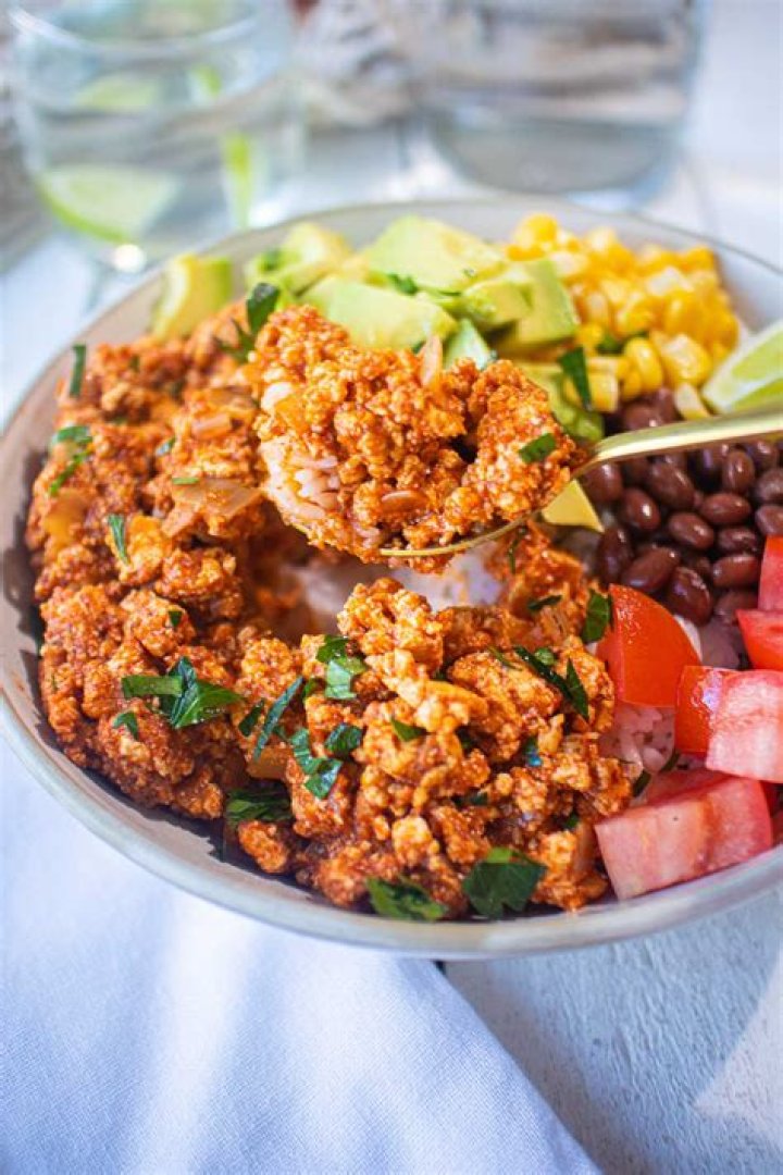 Is Cafe Rio better than Chipotle?