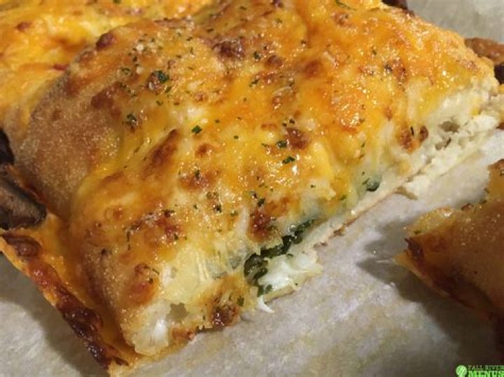 Is Dominos Spinach Feta cheesy bread good?