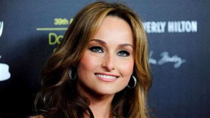 Is Giada related to Oscar De Laurentiis?