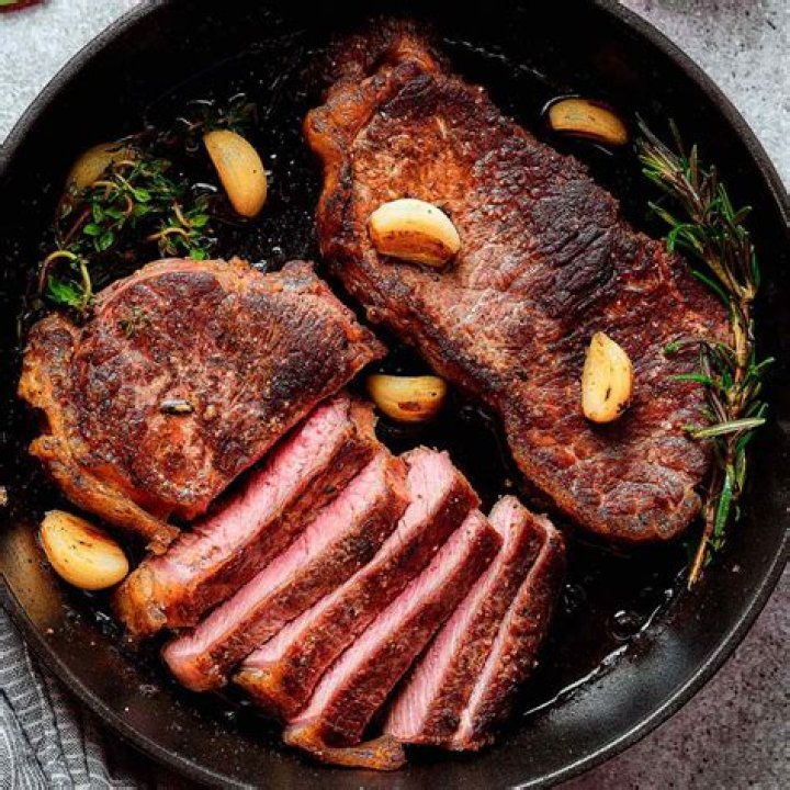 Is NY strip a lean steak?