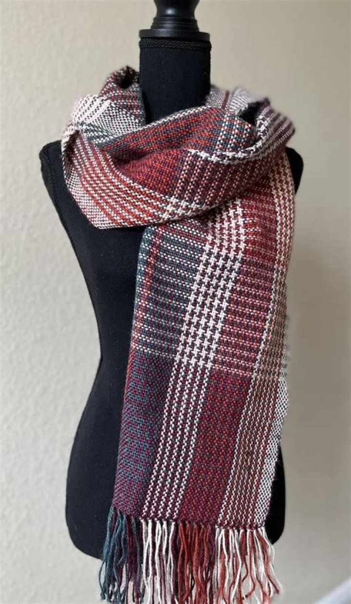 Is one ball of yarn enough for a scarf?