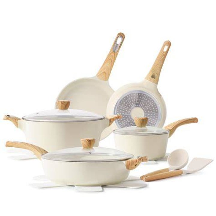 Is Pampered Chef stoneware non-toxic?