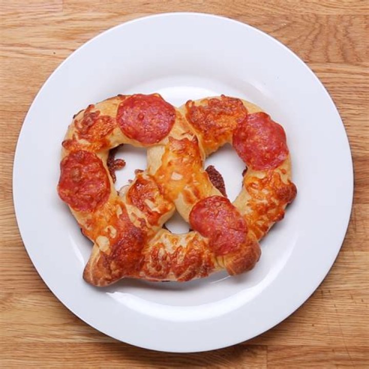Is pizza and pretzel dough the same?