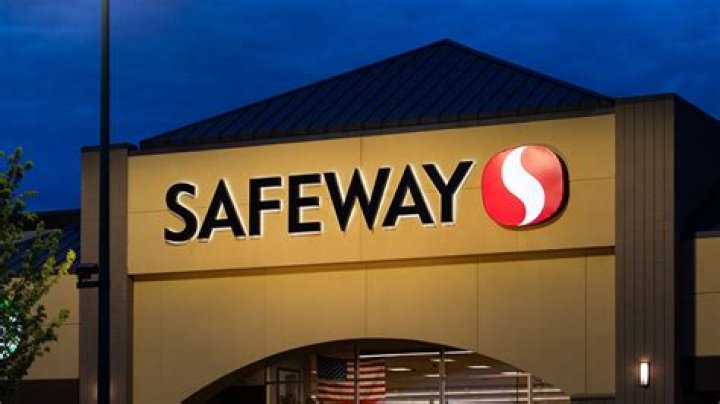 Is Safeway owned by Publix?