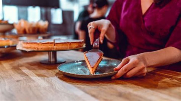 Is the bread at Cheesecake Factory vegan?