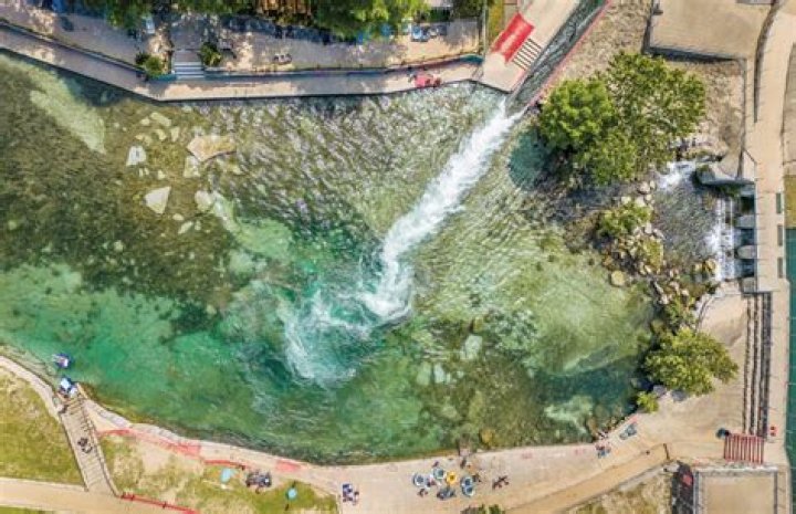 Is the Comal River Open 2020?