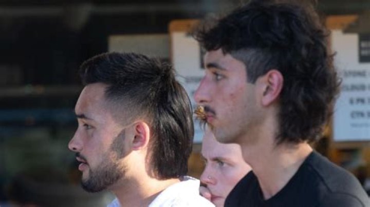 Japan: this haircut banned in schools because too "exciting"