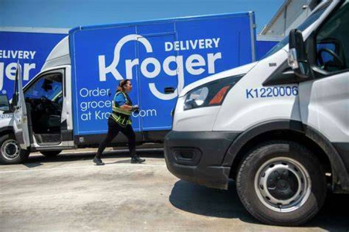 Should I tip the Kroger delivery driver?