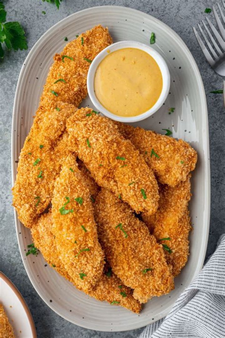 What are chicken tender made of?