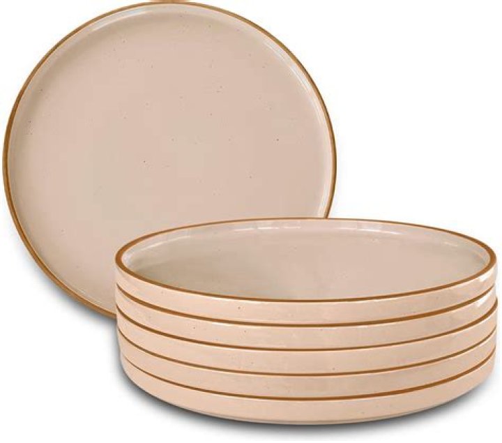 What are flat dinner plates called?