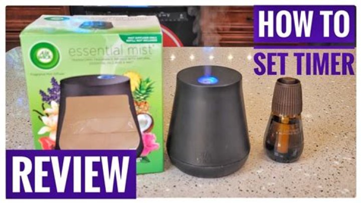 What are the settings on the Air Wick essential mist?