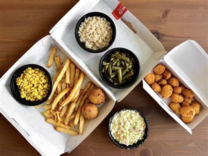 What are the side dishes at Long John Silver’s?