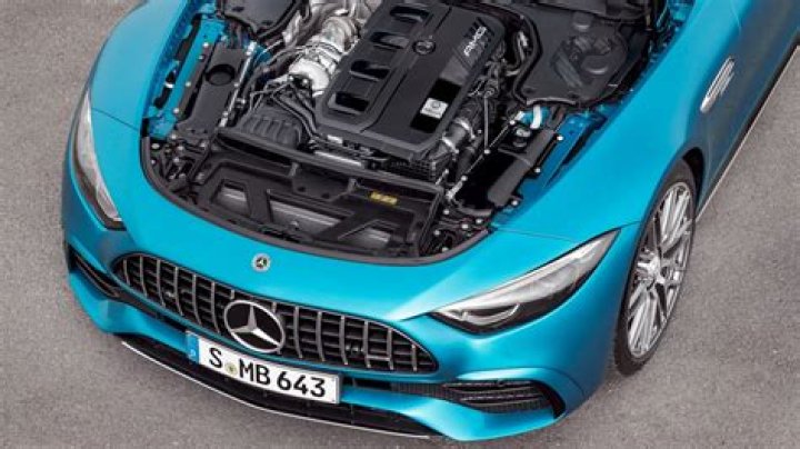 What car has a v4 engine?
