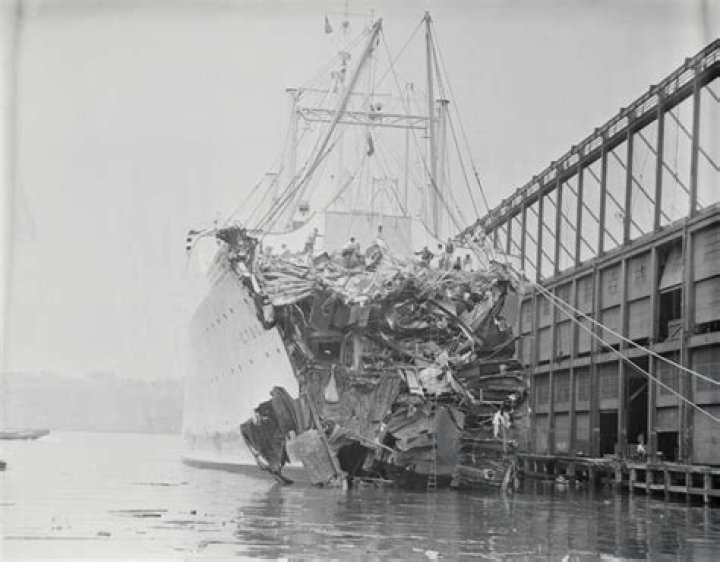 What caused the sinking of the Andrea Doria?