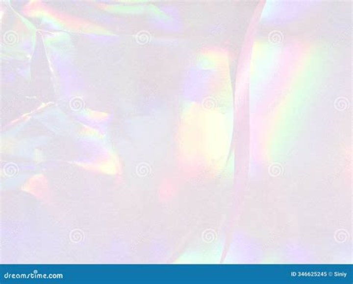 What causes iridescent?