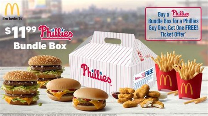 What comes in a mcdonalds bundle box?