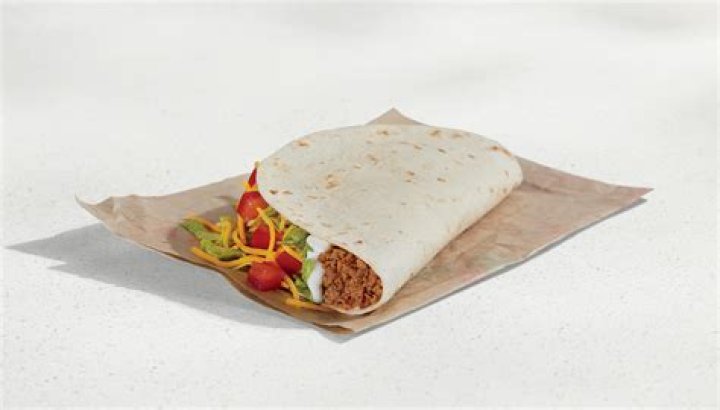 What comes in a soft taco from Taco Bell?