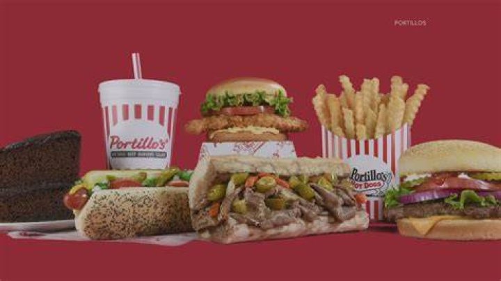 What comes on Portillos hamburger?