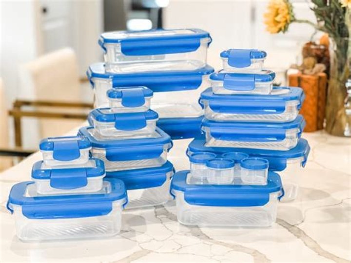 What containers should I use for meal prepping?