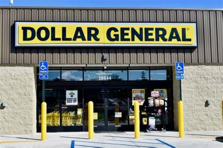 What day does Dollar General get shipments?