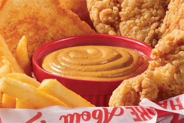 What dipping sauce does DQ?