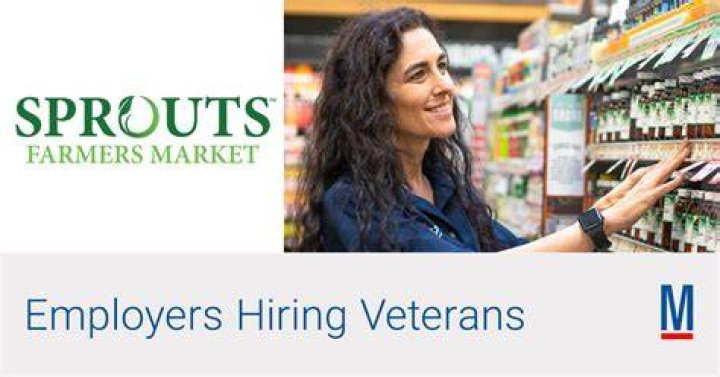 What do Sprouts employees wear?