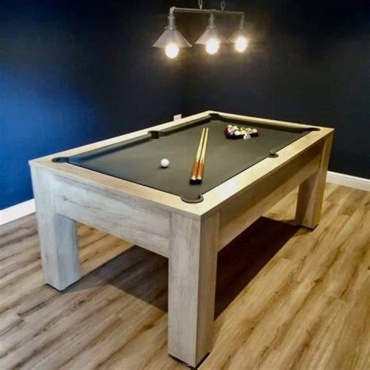 What does a slate pool table mean?