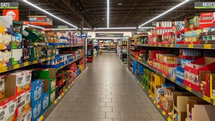 What does Aldi mean in German?