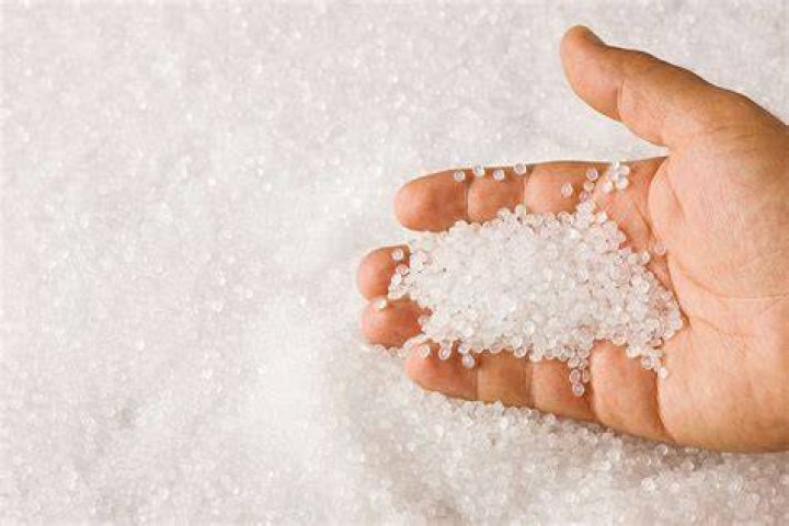 What does polypropylene feel like?