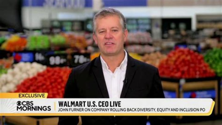 What does the CEO of Publix make?