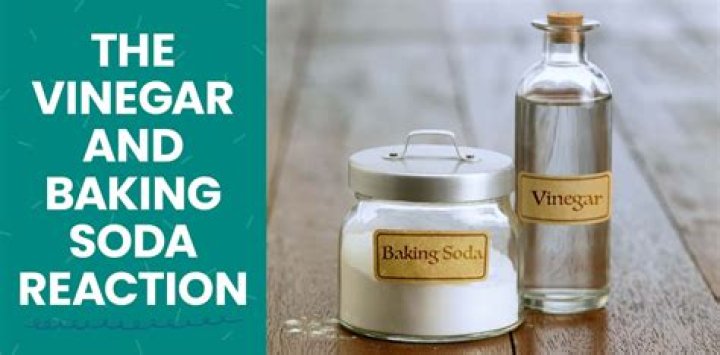 What happens if you add salt to vinegar?