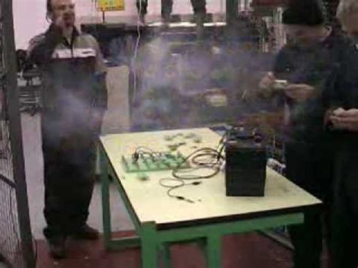 What happens if you connect a capacitor the wrong way?