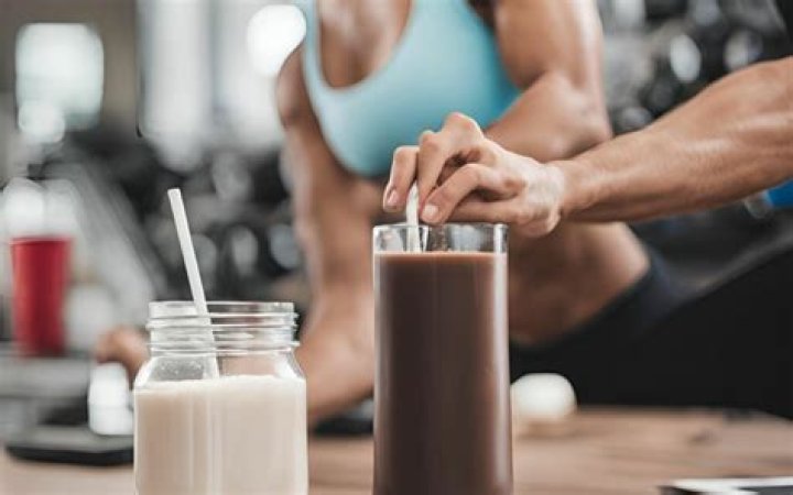What happens if you drink protein shakes without working out?