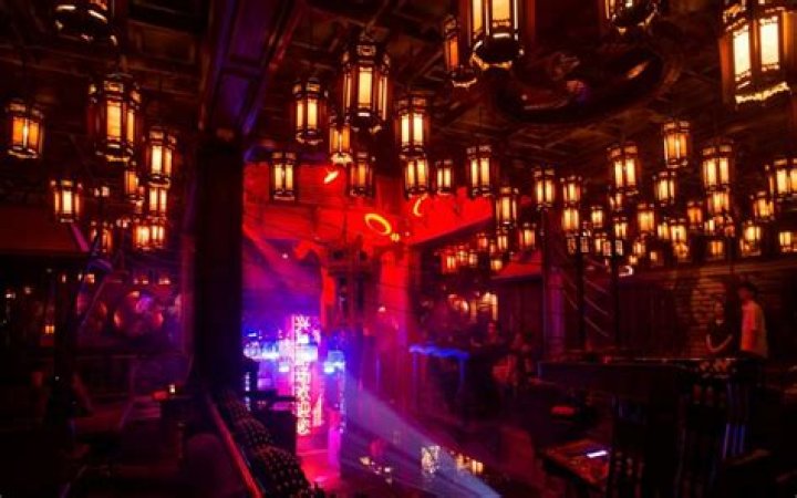 What happens in a gogo bar?