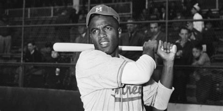 What important things did Jackie Robinson do?