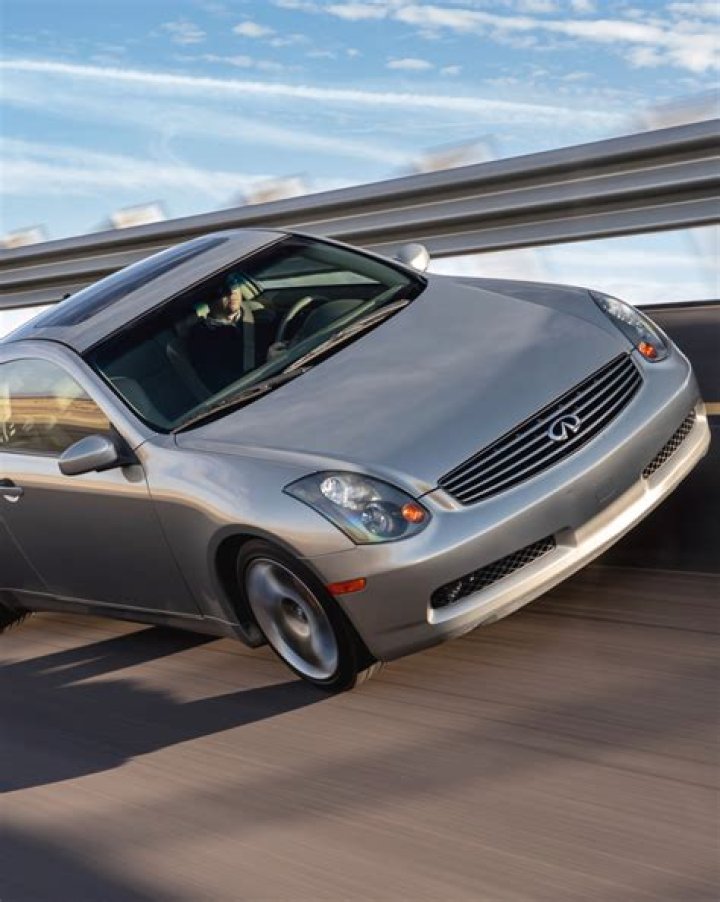 What is a 2007 Infiniti g35 worth?