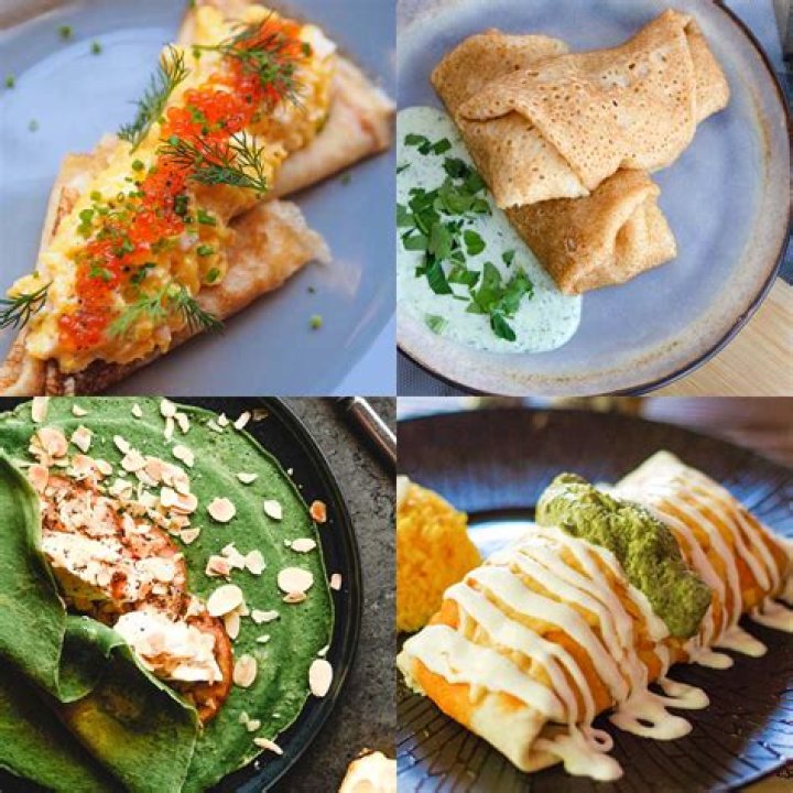 What is crepe a la carte Dennys?