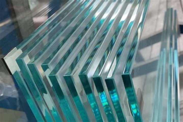 What is Duralex glass made of?
