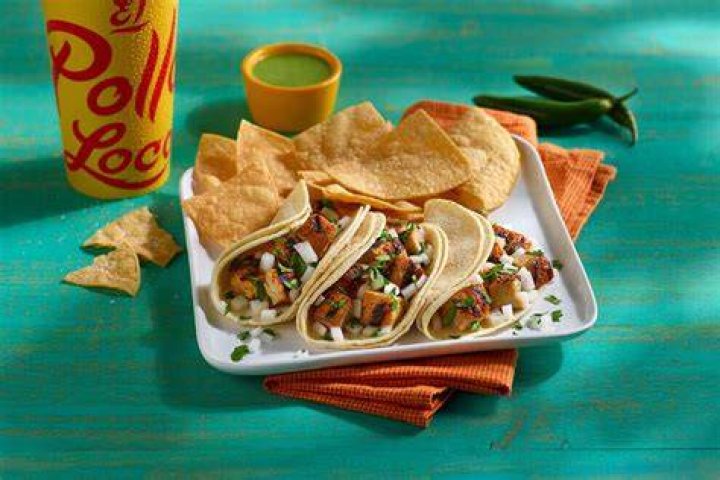 What is El Pollo Loco Taco Al Carbon?