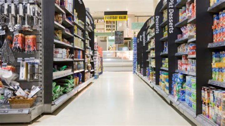What is Grofers dark store?